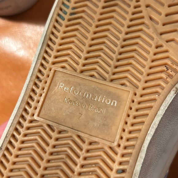 Reformation White Leather Harlow Sneaker sz 7 - Picture 11 of 12